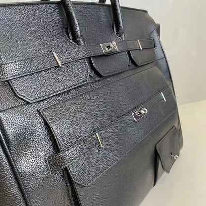 Go‑anywhere leather travel bag